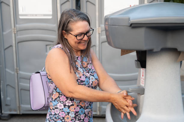 Best Wedding porta potty rental  in Benbrook, TX